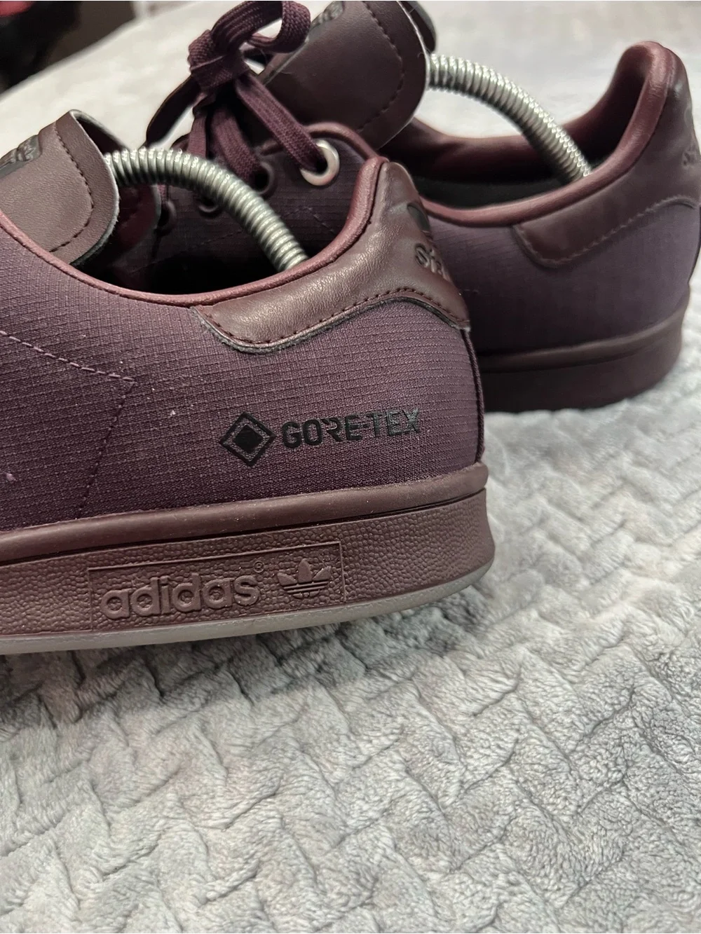 Adidas Stain Smith Goretex men’s sneaker size 9.5
